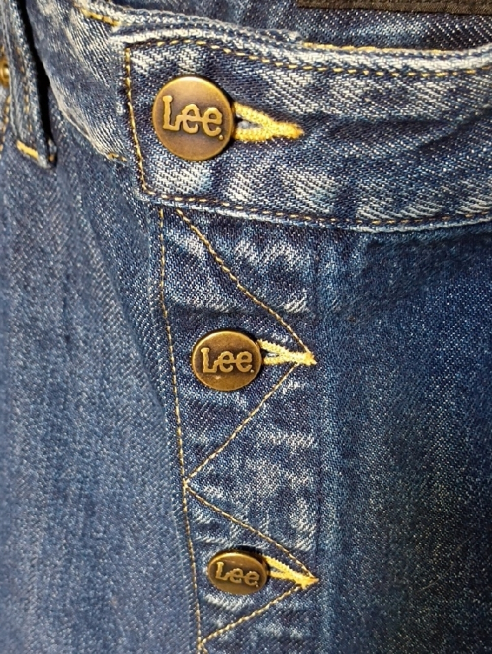 Lee Vintaje Modern  Women’s  High Rise Jeans Midi Skirt with Button Front SZ 30 - Picture 7 of 8